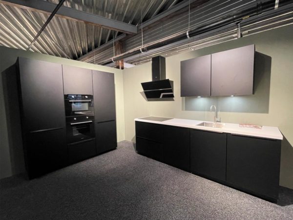 Pure Black Lak module Keuken - Direct uit voorraad leverbaar